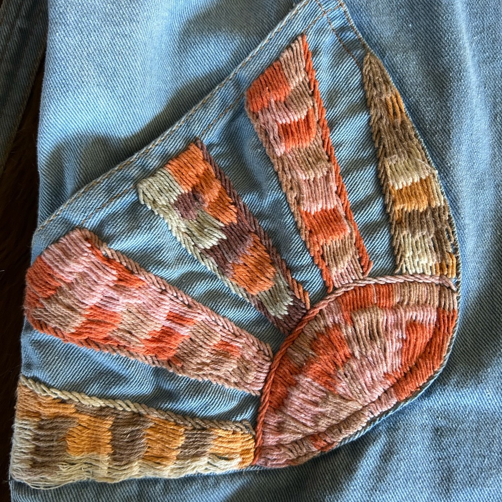 Chasing Unicorns Waiting for the Sun embroidered short denim overalls size M - Picture 9 of 17